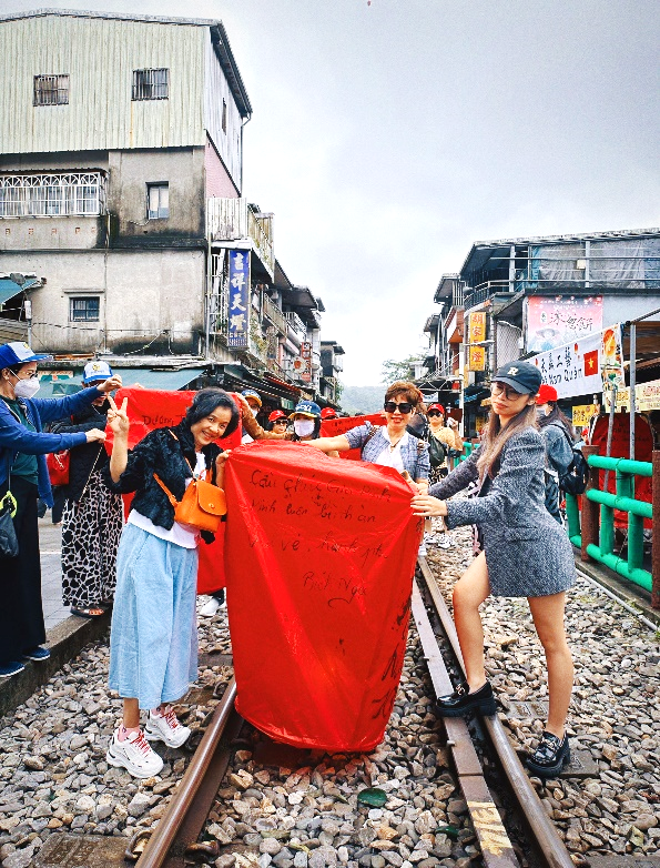 Tour Du Lịch Đài Loan: Đài Bắc - Đài Trung - Cao Hùng - 5N4Đ